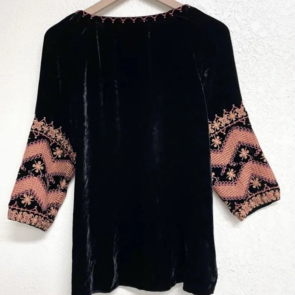 Johnny Was Elim Floral Embroidered Velvet Peasant Top 3/4 Sleeves NWT - Picture 8 of 8